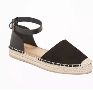 Old Navy black espadrilles, Sz 8